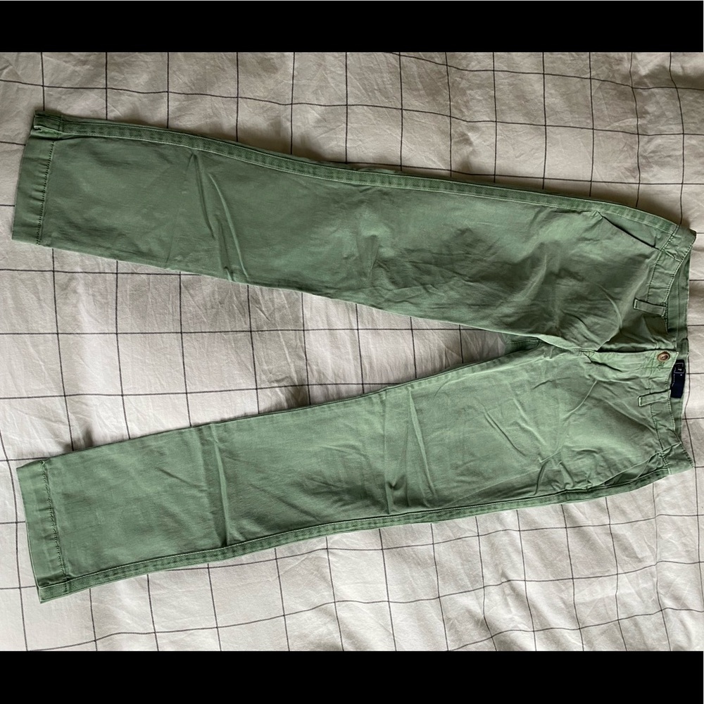 GAP Women’s light green pants